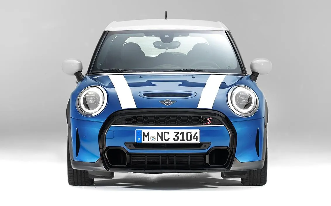MINI 5ドア