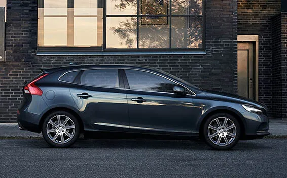 V40