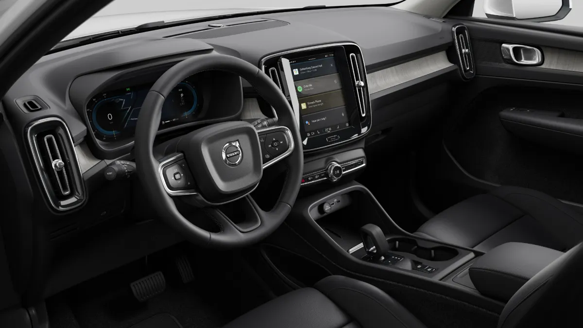 XC40