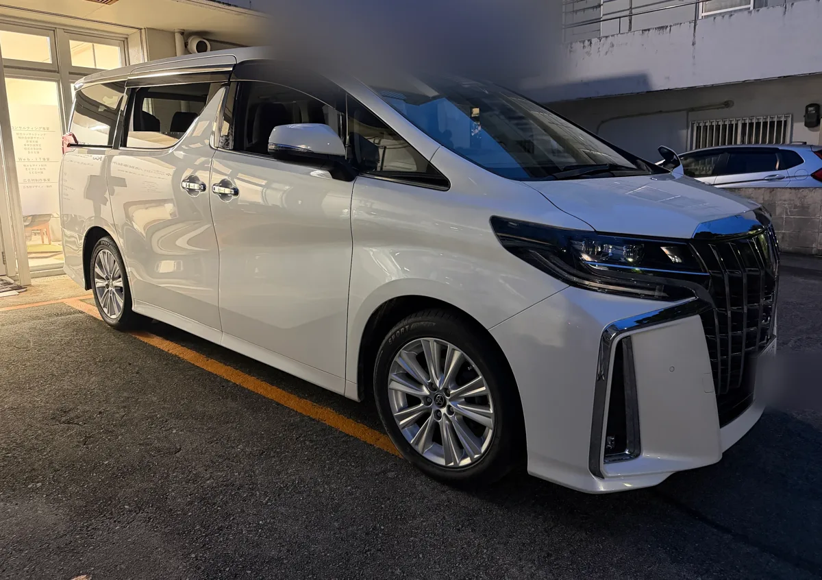 アルファードの納車写真